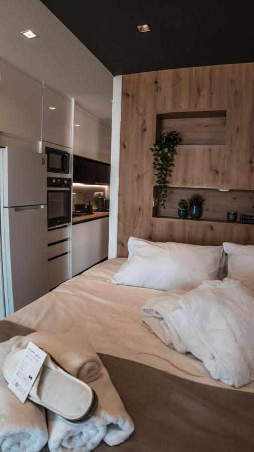 Cosea Living: Seaside Deluxe Suite In Harbour 107B Paphos Exterior photo