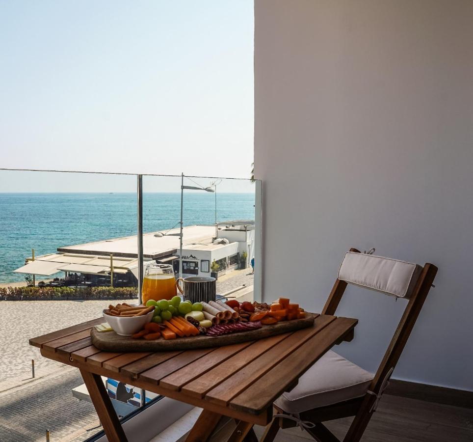 Cosea Living: Seaside Deluxe Suite In Harbour 107B Paphos Exterior photo